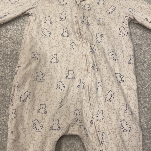 Cute baby footie - Picture 2 of 7